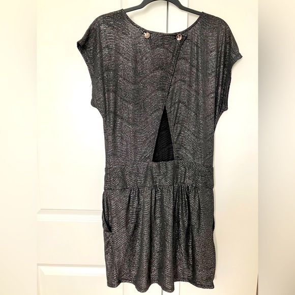 BCBGeneration Shimmery Gunmetal Black Cocktail/Prom/Wedding/Holiday Mini Dress - Picture 2 of 15